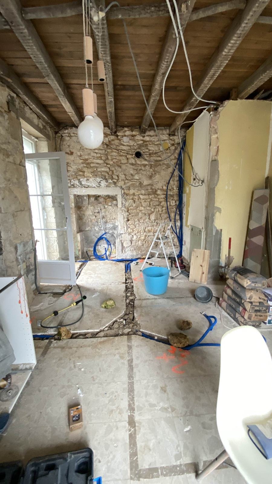 Chantier de rénovation électrique à Royan